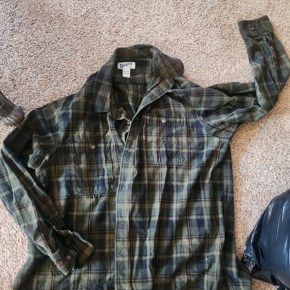 Duluth Trading Co Green Plaid Casual Button Down Shirt